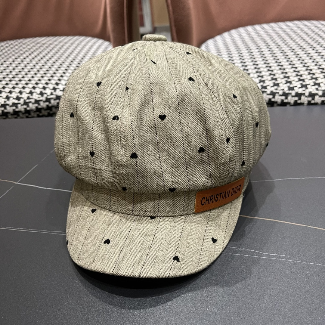  迪奥 遮阳八角帽子2025年爆款女新款时尚洋气
鸭舌帽春秋画家报童帽夏季