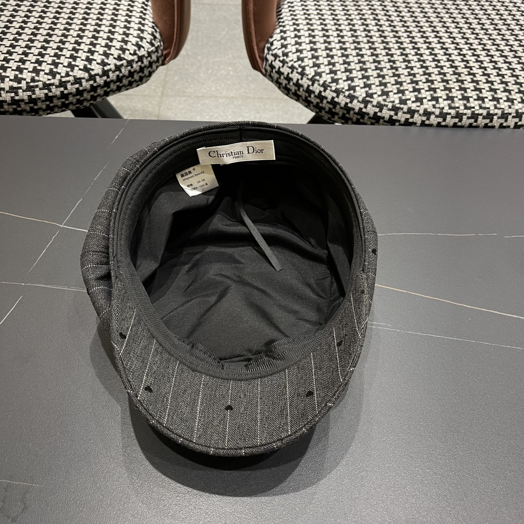  迪奥 遮阳八角帽子2025年爆款女新款时尚洋气
鸭舌帽春秋画家报童帽夏季