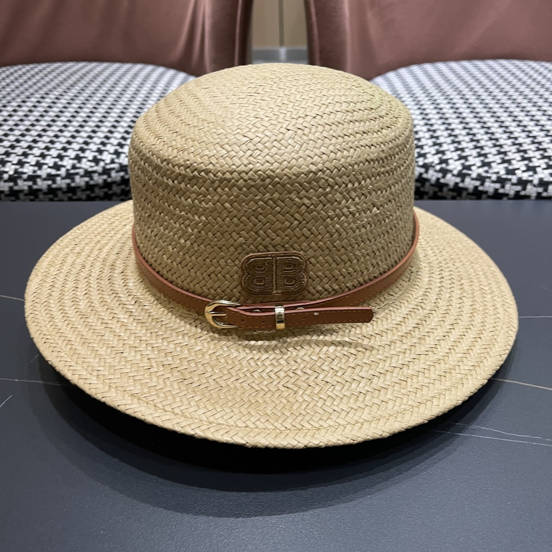  巴黎世家 2025新款 夏天遮阳草帽英伦风平顶礼帽海边度
假沙滩防晒太阳帽子