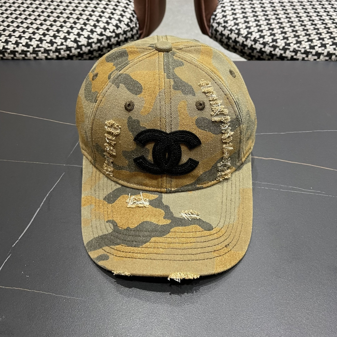 NO:352891,Chanel's new military baseball cap, take it out for a beautiful holiday travel, medieval style. This kind of hat is not easy to hit, spot hat, straw hat, fisherman's hat, baseball cap, hat, chanel, espadrilles, hats香奈儿新款军旅棒球帽 节假日旅游带它出去美美哒 中古款哟.这种帽子不容易撞款 现货帽子草帽渔夫帽棒球帽,帽子,chanel,espadrilles,hats,hat