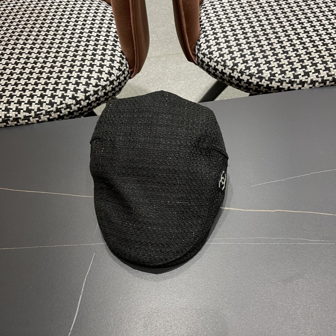 香奈儿 英伦复古前进帽女 2024春秋季百搭鸭舌报童帽大头围画