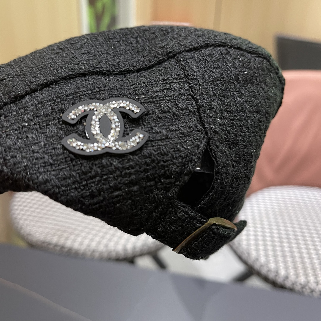 香奈儿 英伦复古前进帽女 2024春秋季百搭鸭舌报童帽大头围画