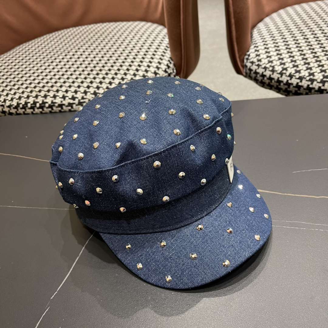芬迪 复古水洗字母水钻平顶帽子女夏季时尚百搭旵脸小鸭舌帽防晒遮阳