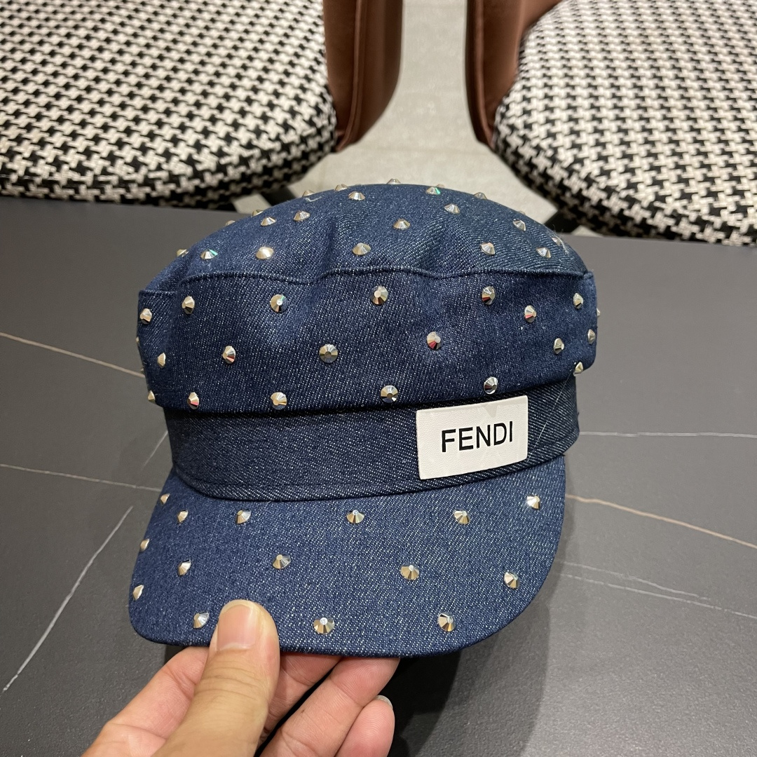 芬迪 复古水洗字母水钻平顶帽子女夏季时尚百搭旵脸小鸭舌帽防晒遮阳
