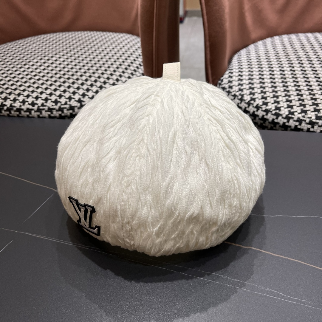 LV路易威登 外贸潮牌秋冬时尚大头围显脸小八角画家帽子百搭南瓜帽贝雷帽女帽