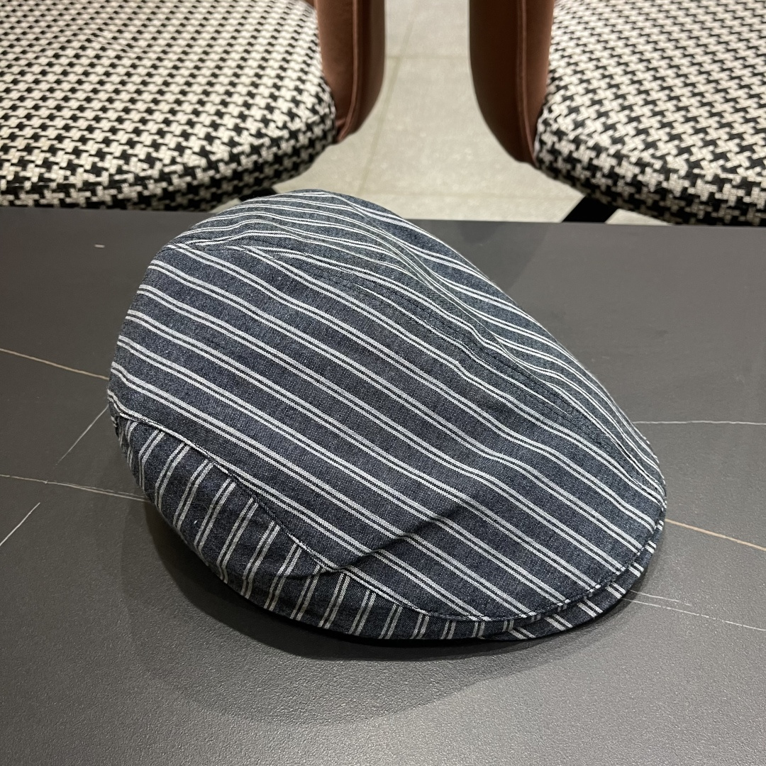 迪奥 日系条纹气质贝雷帽春秋夏季情侣显脸小前进帽
男女画家帽遮阳鸭舌