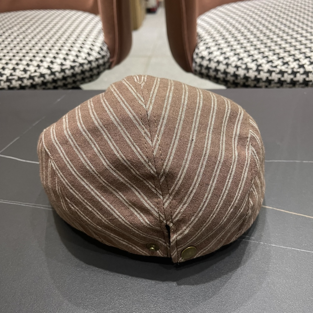  迪奥 日系条纹气质贝雷帽春秋夏季情侣显脸小前进帽
男女画家帽遮阳鸭舌