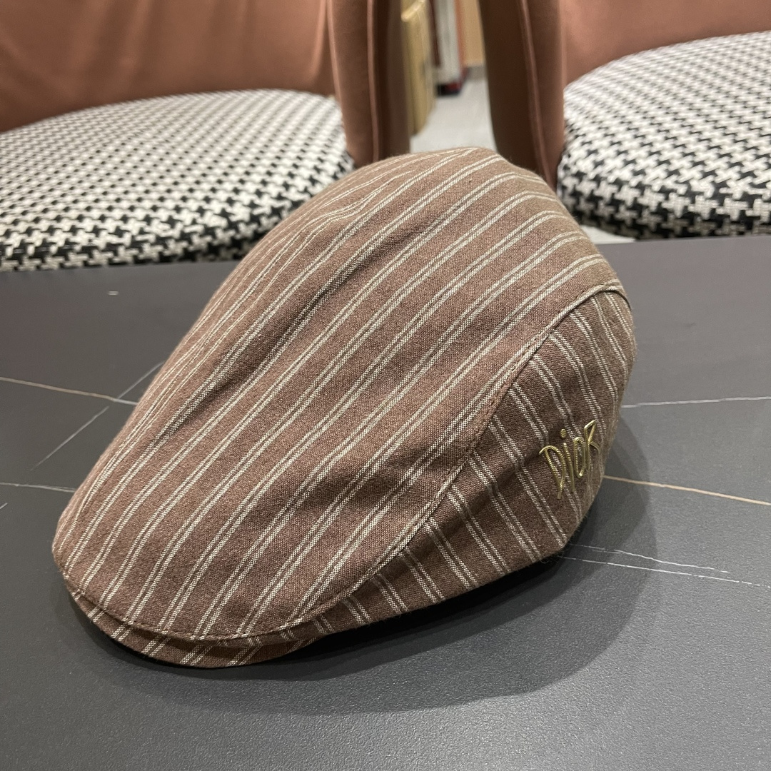  迪奥 日系条纹气质贝雷帽春秋夏季情侣显脸小前进帽
男女画家帽遮阳鸭舌