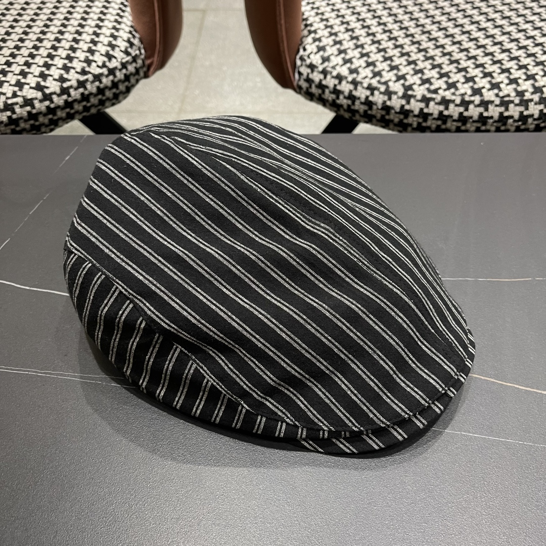  迪奥 日系条纹气质贝雷帽春秋夏季情侣显脸小前进帽
男女画家帽遮阳鸭舌