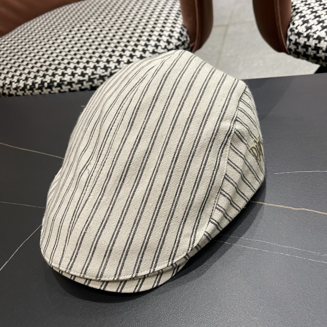  迪奥 日系条纹气质贝雷帽春秋夏季情侣显脸小前进帽
男女画家帽遮阳鸭舌