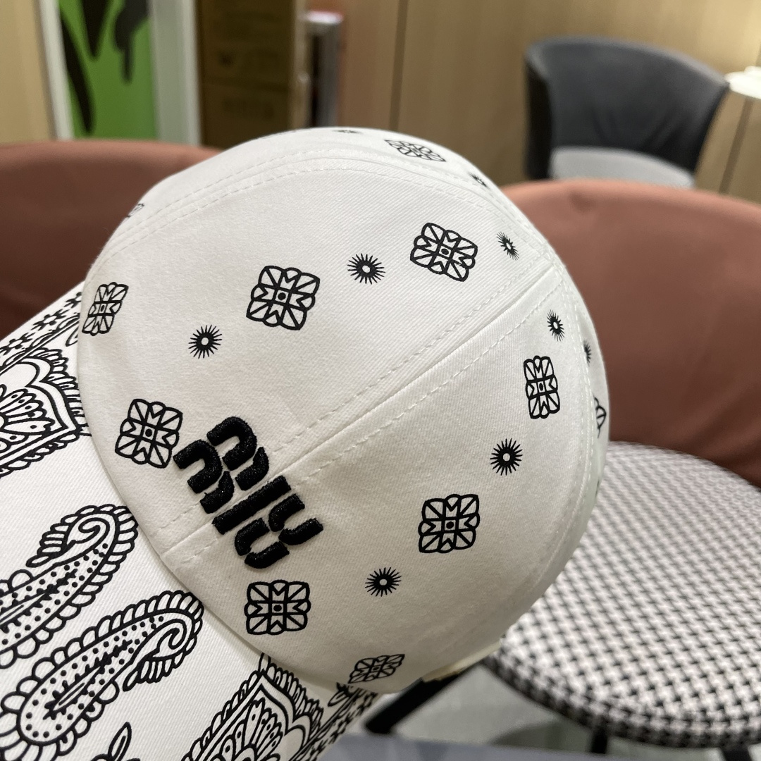  谬谬 夏季印花花纹韩版时尚棒球帽胖子品脸小百搭嘻哈街舞平沿帽