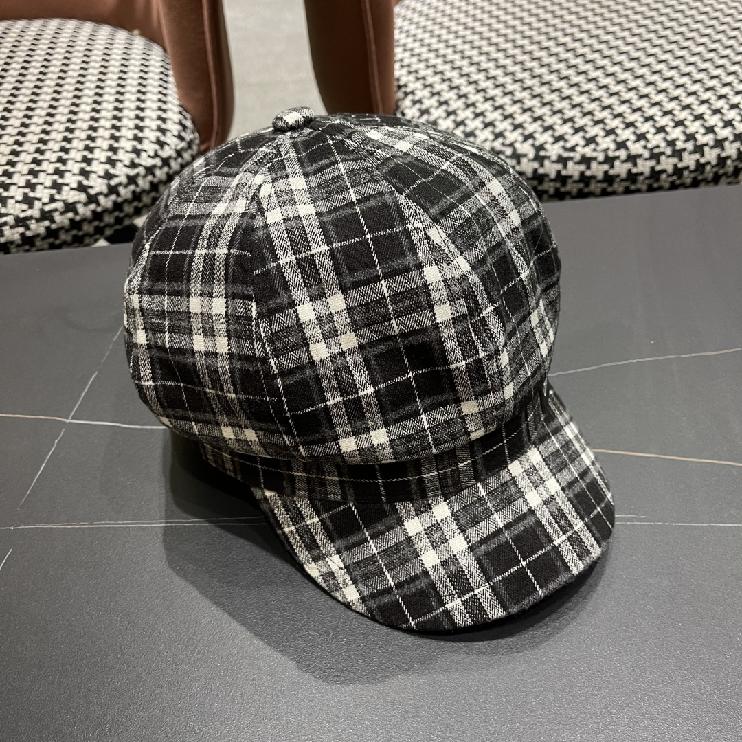  迪奥 2025新款格子帽子女棒球帽韩版潮时尚百搭鸭
舌帽男网红冬季遮阳帽