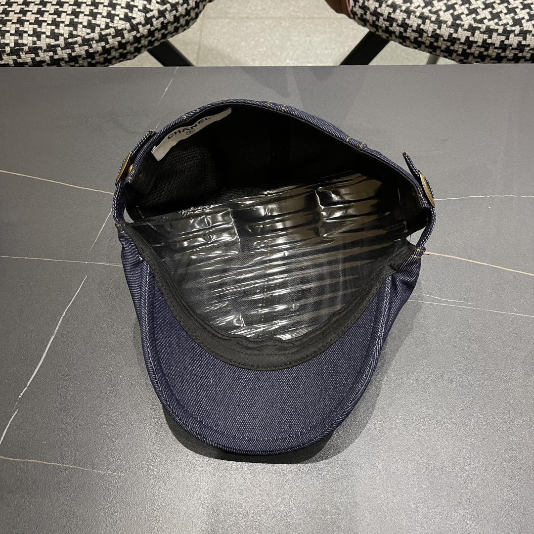  香奈儿2025新款日系文艺复古前进帽情侣休闲百搭英伦贝雷帽男
女反戴潮搭鸭舌帽韩