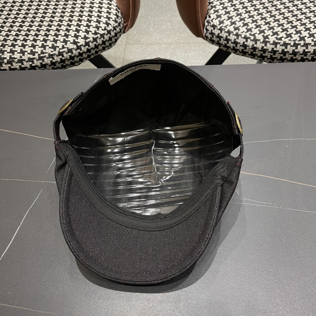  香奈儿2025新款日系文艺复古前进帽情侣休闲百搭英伦贝雷帽男
女反戴潮搭鸭舌帽韩