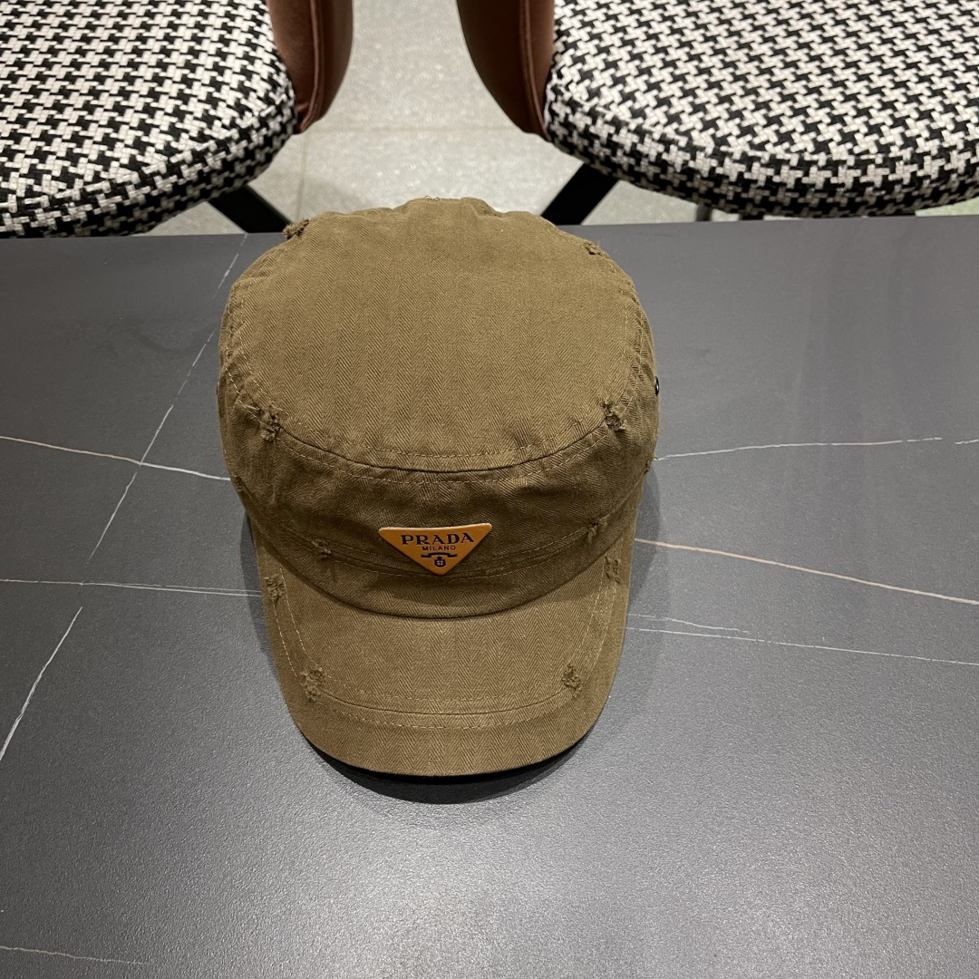  普拉达2025新款闪电小狗森系男女休闲鸭舌帽徒步越
野穿河过隙户外探险平顶防晒