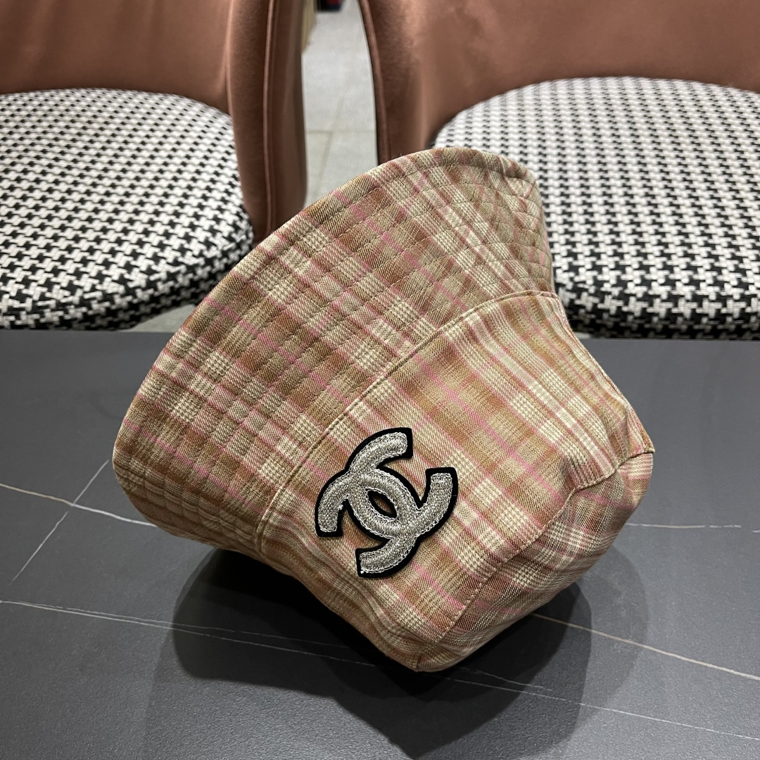  香奈儿 韩版复古格纹渔夫帽子女款春秋季户
外遮脸显脸小百搭双面水桶帽盆帽潮