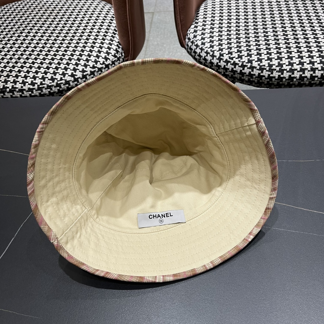  香奈儿 韩版复古格纹渔夫帽子女款春秋季户
外遮脸显脸小百搭双面水桶帽盆帽潮