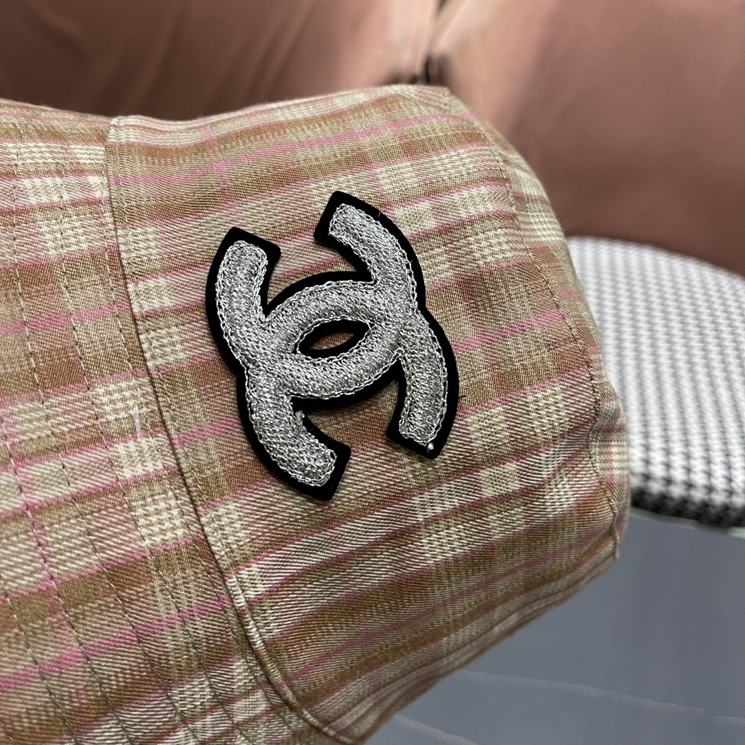  香奈儿 韩版复古格纹渔夫帽子女款春秋季户
外遮脸显脸小百搭双面水桶帽盆帽潮