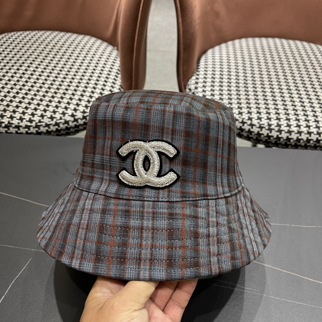  香奈儿 韩版复古格纹渔夫帽子女款春秋季户
外遮脸显脸小百搭双面水桶帽盆帽潮
