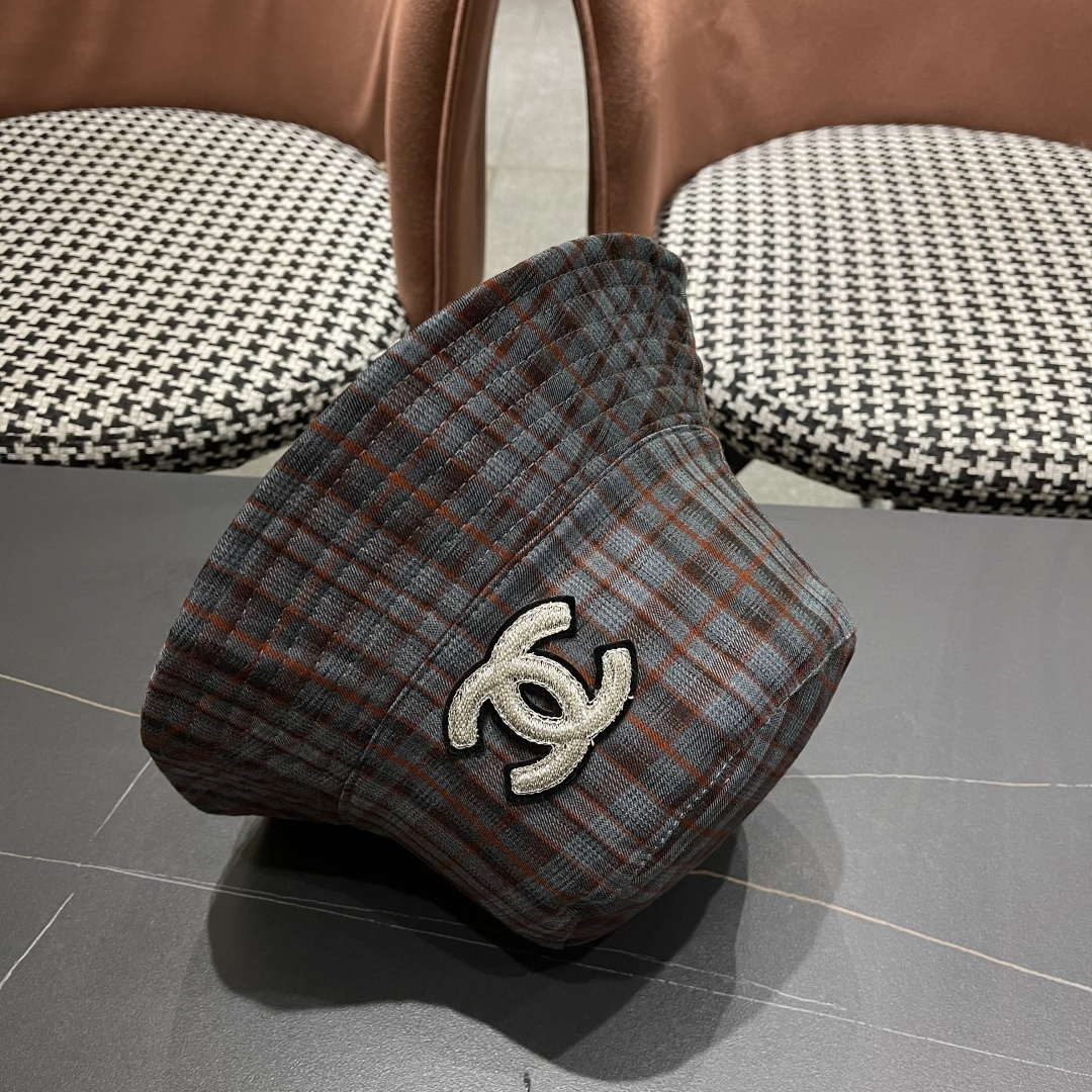  香奈儿 韩版复古格纹渔夫帽子女款春秋季户
外遮脸显脸小百搭双面水桶帽盆帽潮