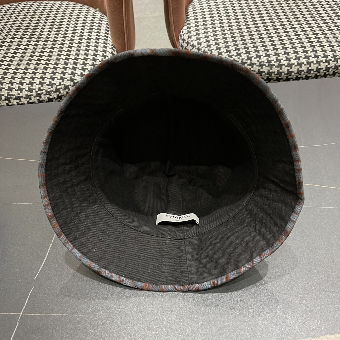  香奈儿 韩版复古格纹渔夫帽子女款春秋季户
外遮脸显脸小百搭双面水桶帽盆帽潮