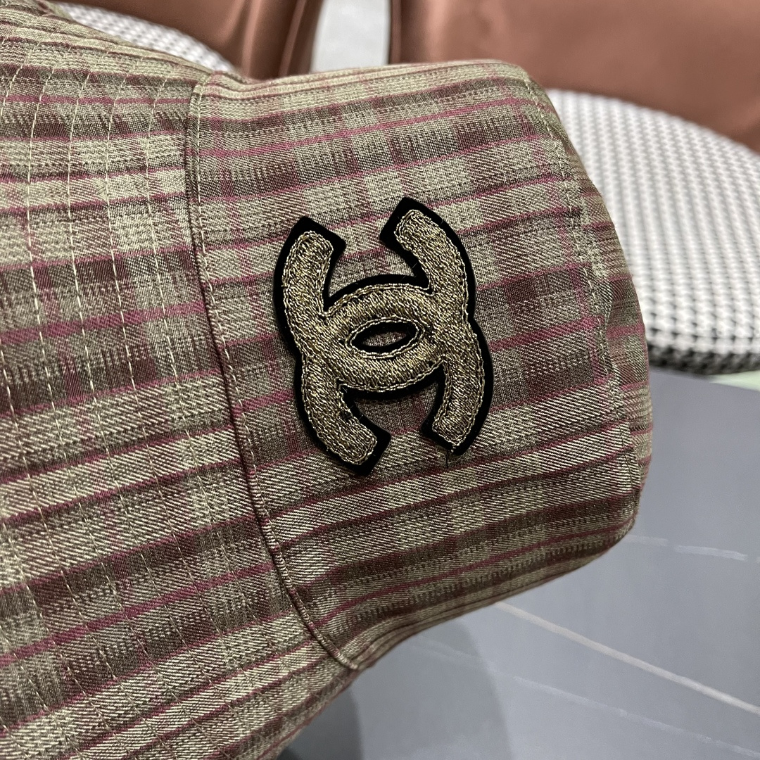  香奈儿 韩版复古格纹渔夫帽子女款春秋季户
外遮脸显脸小百搭双面水桶帽盆帽潮