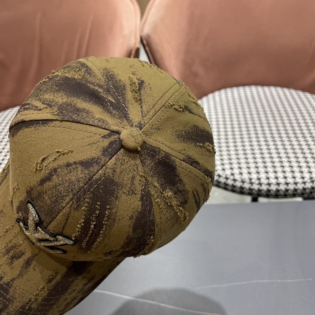  Lv路易威登 朵蕉复古棒球帽子女夏季新款户外出游女大
头围显脸小硬顶鸭舌帽子