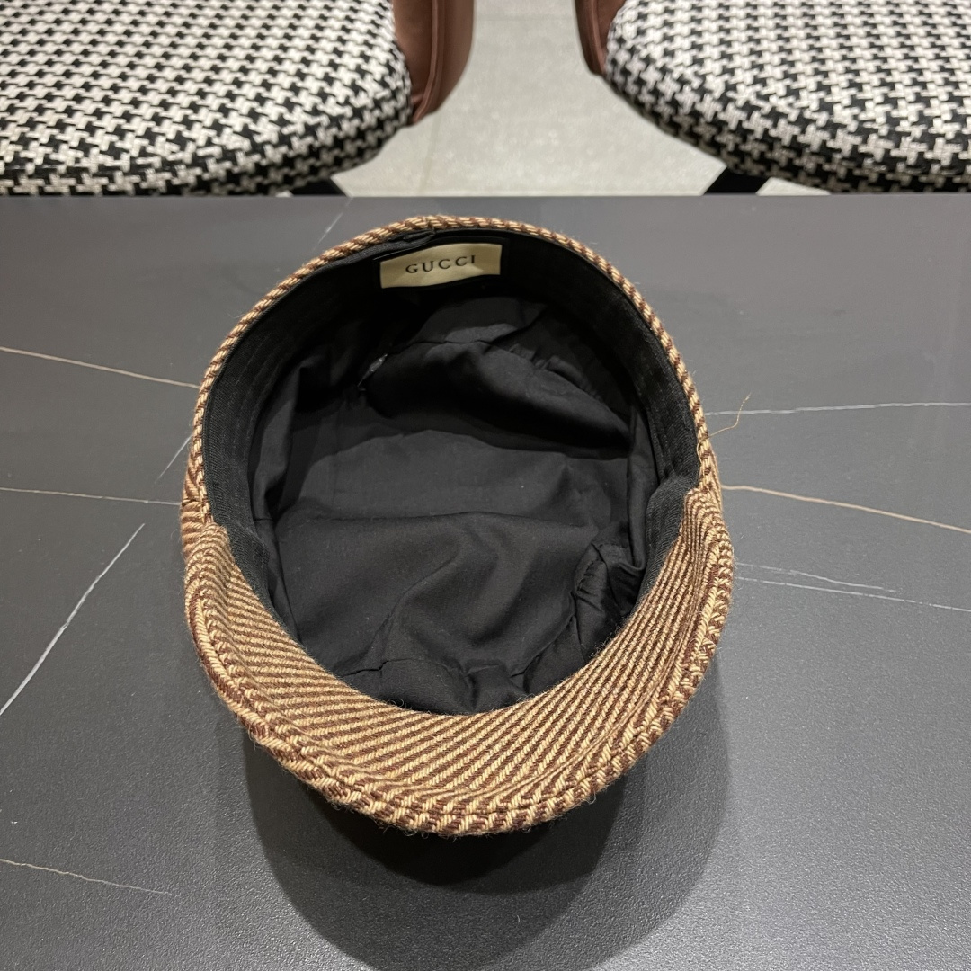  古奇2025韩版新款简约百搭皮带扣海俊帽子女
春夏季时尚宽檐显脸小画家帽潮