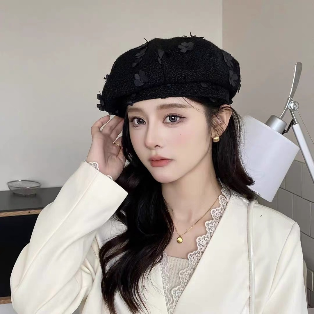  香奈儿2025秋冬季新款纯色花朵贝雷帽子女ins时尚百
搭气质显脸小蓓蕾帽