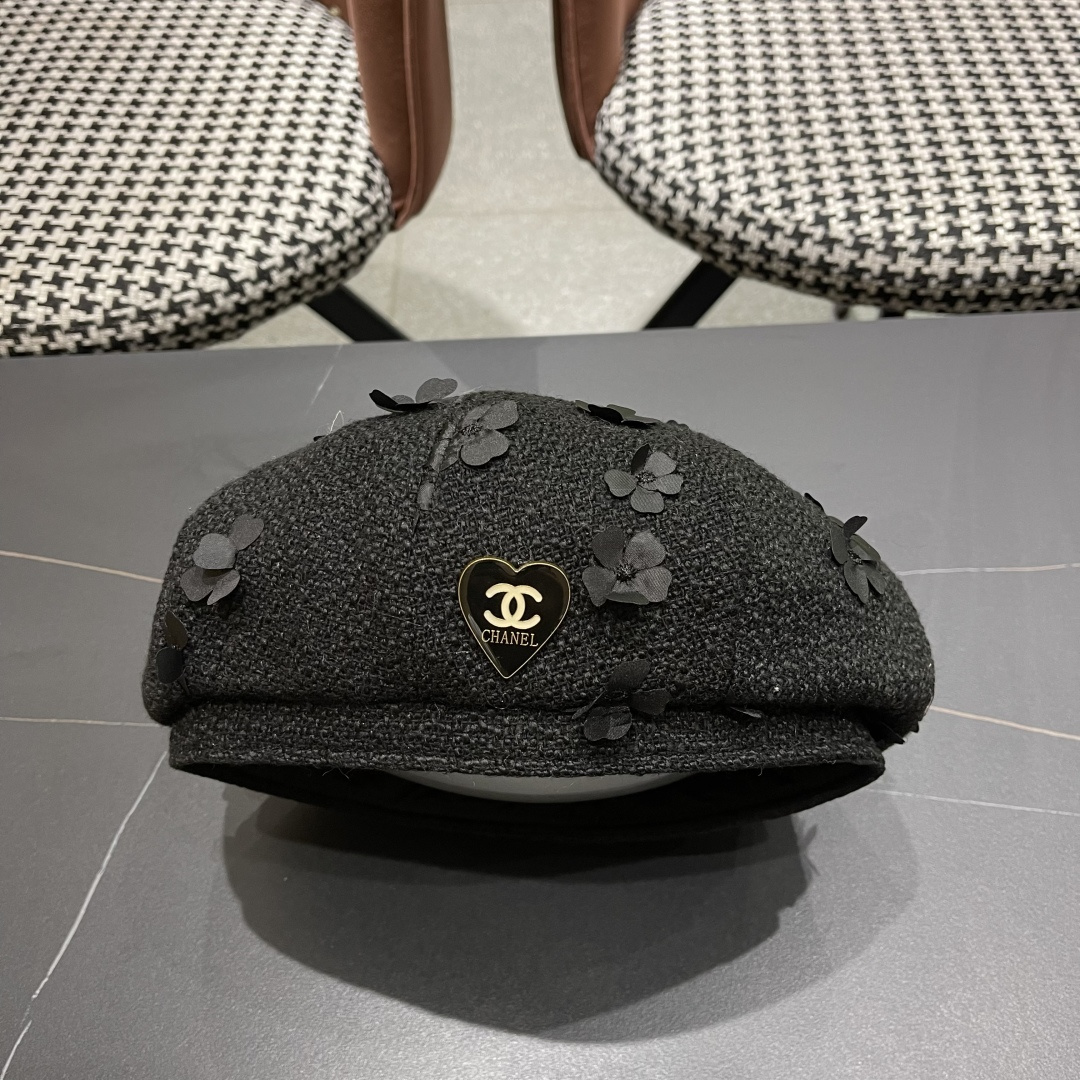  香奈儿2025秋冬季新款纯色花朵贝雷帽子女ins时尚百
搭气质显脸小蓓蕾帽