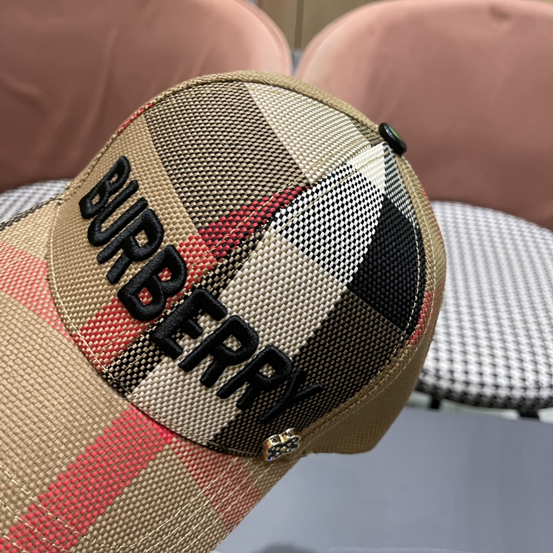  巴宝莉 洋气时髦硬顶格子棒球帽女春秋季格纹鸭舌帽户
外出游防晒遮阳帽男