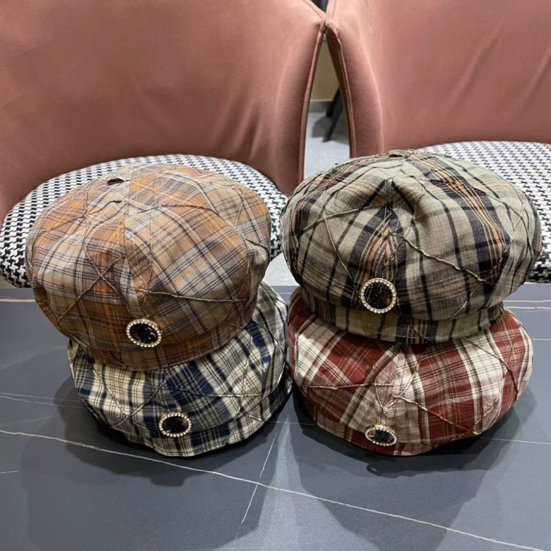  Burberry巴宝莉2024早秋新款格子贝雷帽，画家帽，头围57cm