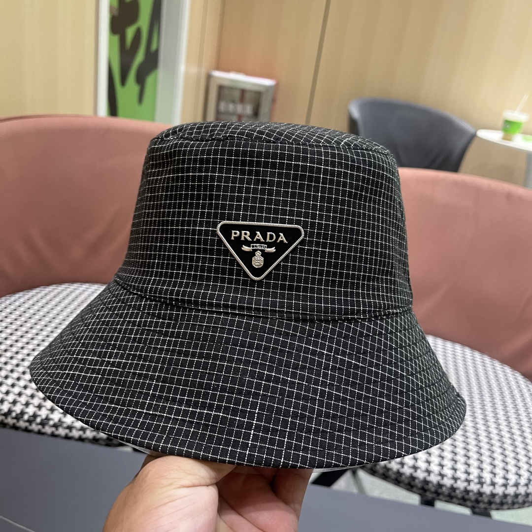  普拉达 韩版格子防晒帽子女夏季2025新款薄
款透气百搭遮阳盆帽时尚渔夫帽