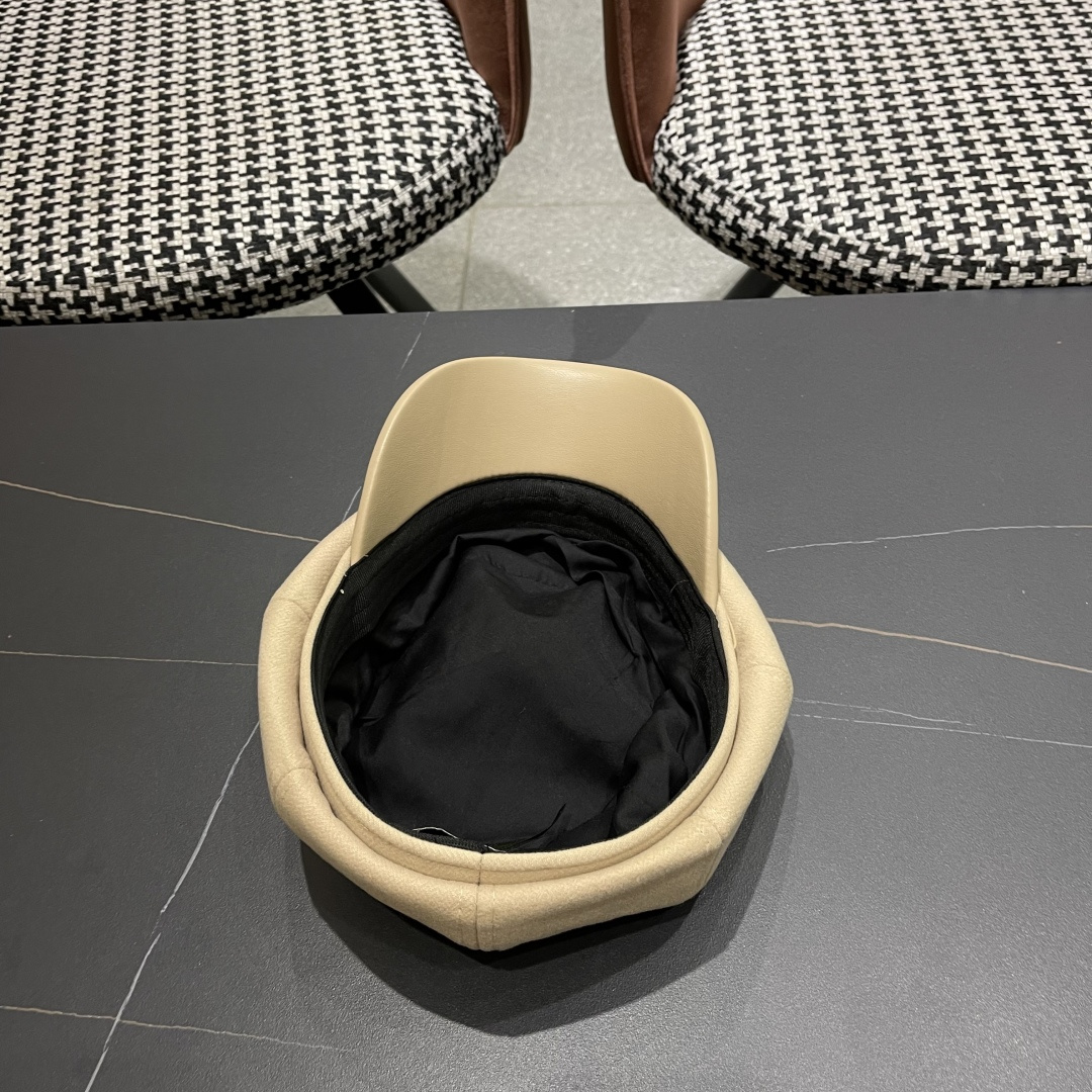  香奈儿 八角帽子女四季款棉质百搭贝雷帽英伦复古大头
围品脸小鸭舌报童帽