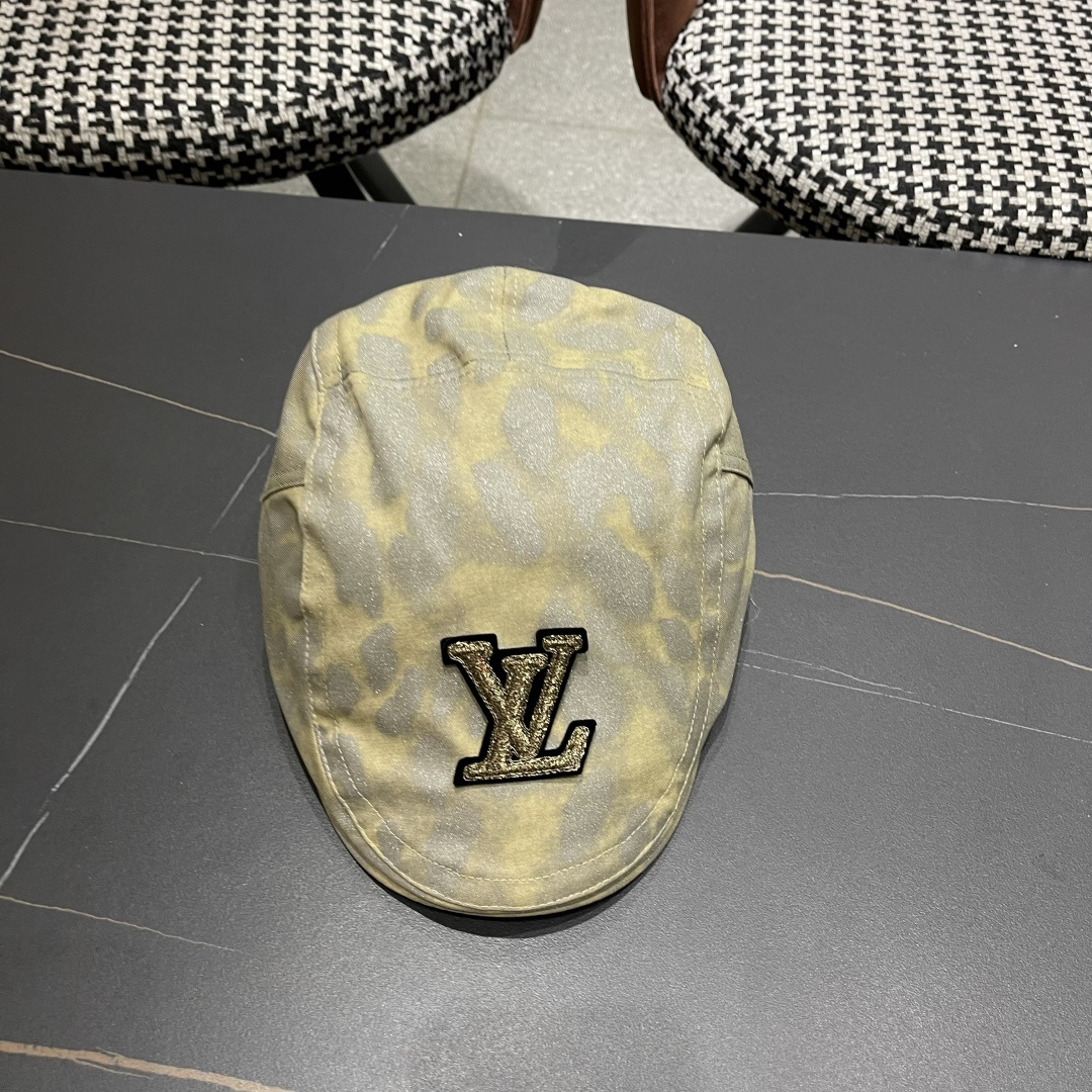  路易威登Lv 日系街头贝雷帽子复古时尚夏秋季百
搭嘻哈反戴鸭舌帽豹纹前迸帽女