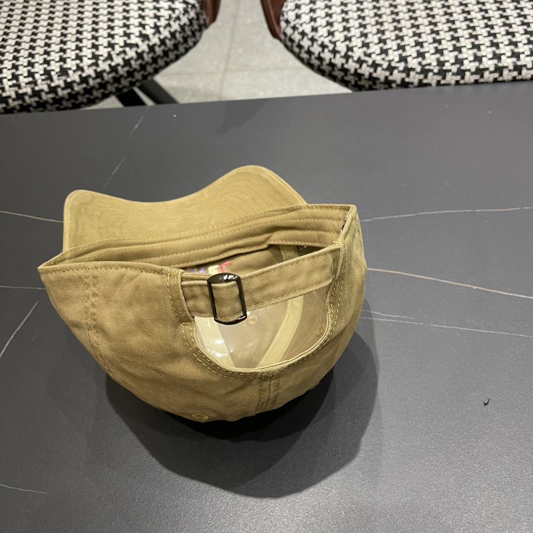  香奈儿 帽子女牛仔鸭舌帽潮百搭时尚洋气棒球帽男休闲
ins 新款防晒遮阳帽