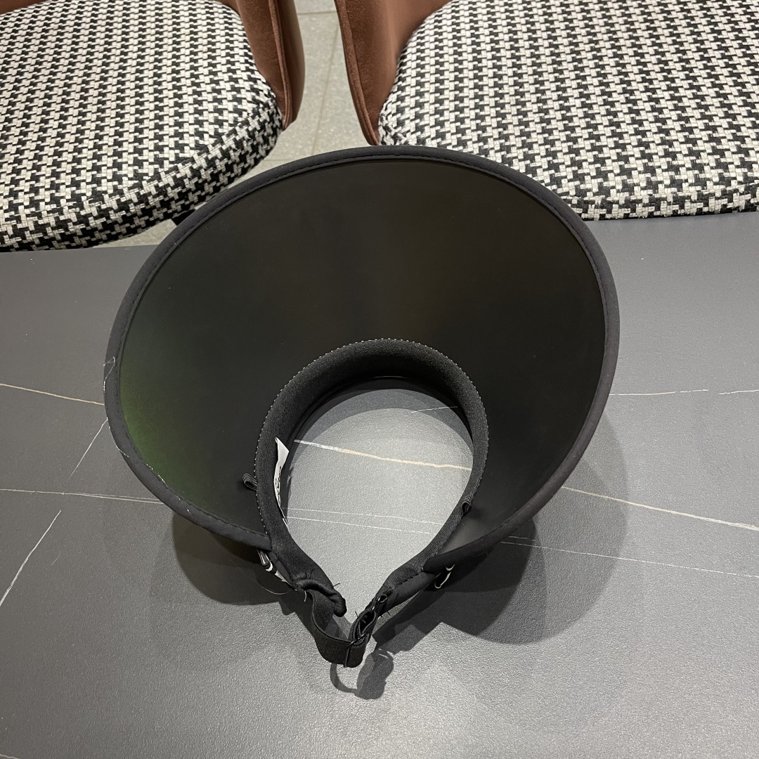  香奈儿 2025新款防晒帽女夏季出游防紫外
线遮阳帽大帽檐空顶户外太阳帽