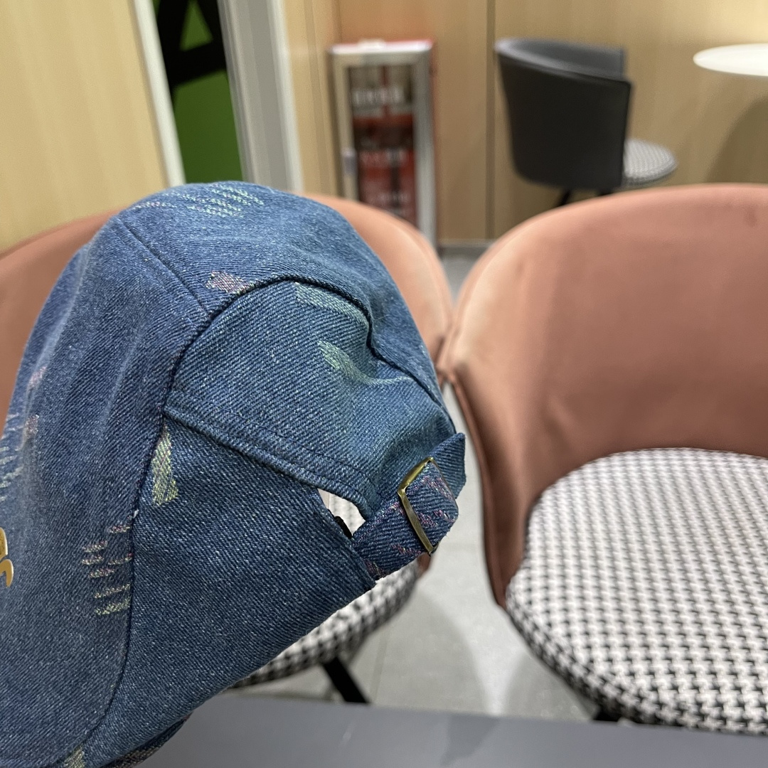  赛琳 2025时尚水洗牛仔前进帽女百搭显脸小反戴贝雷帽短
檐鸭舌帽画家报童帽