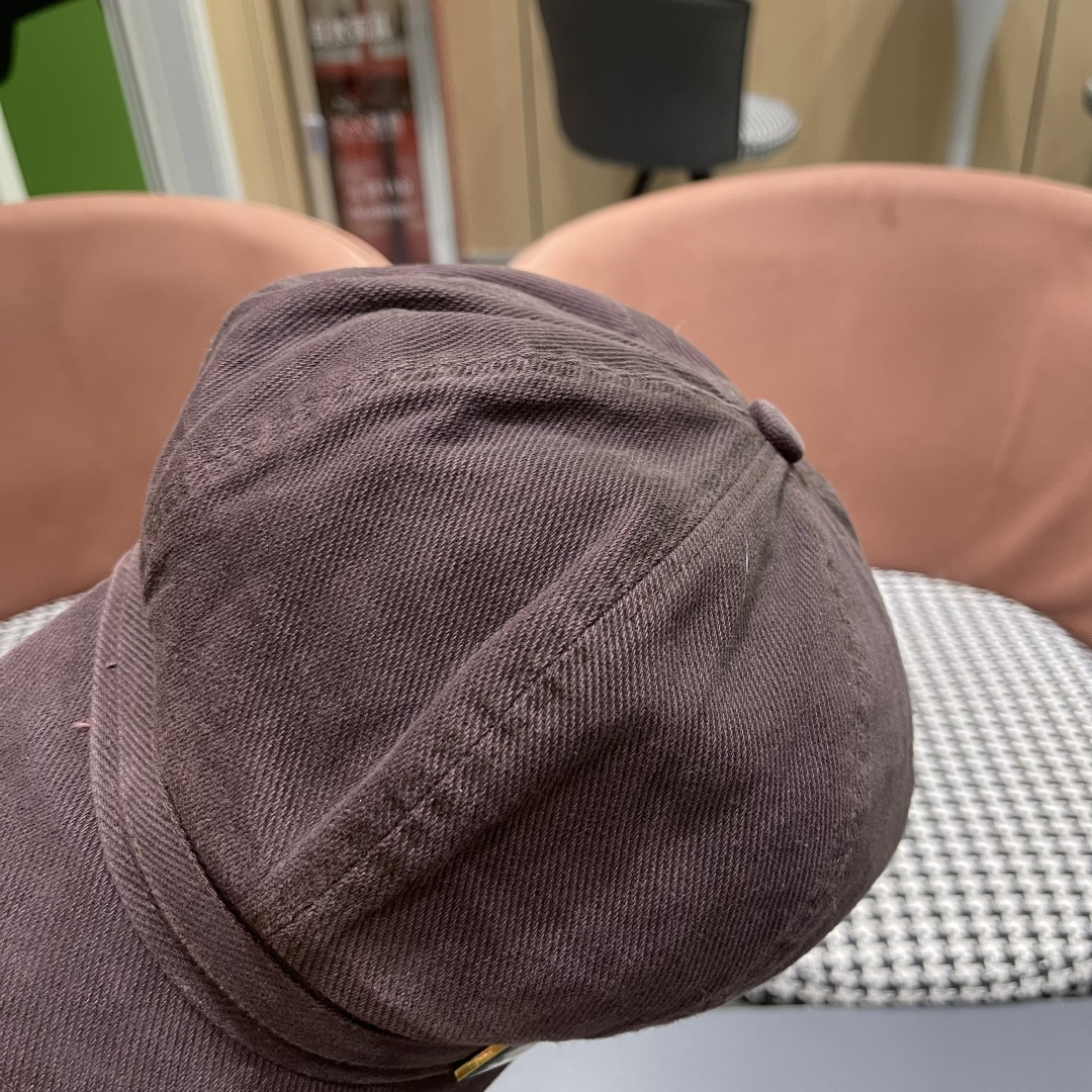  香奈儿 鸭舌帽女新款洋气帽子日系英伦风贝
雷帽品脸小休闲报童八角帽