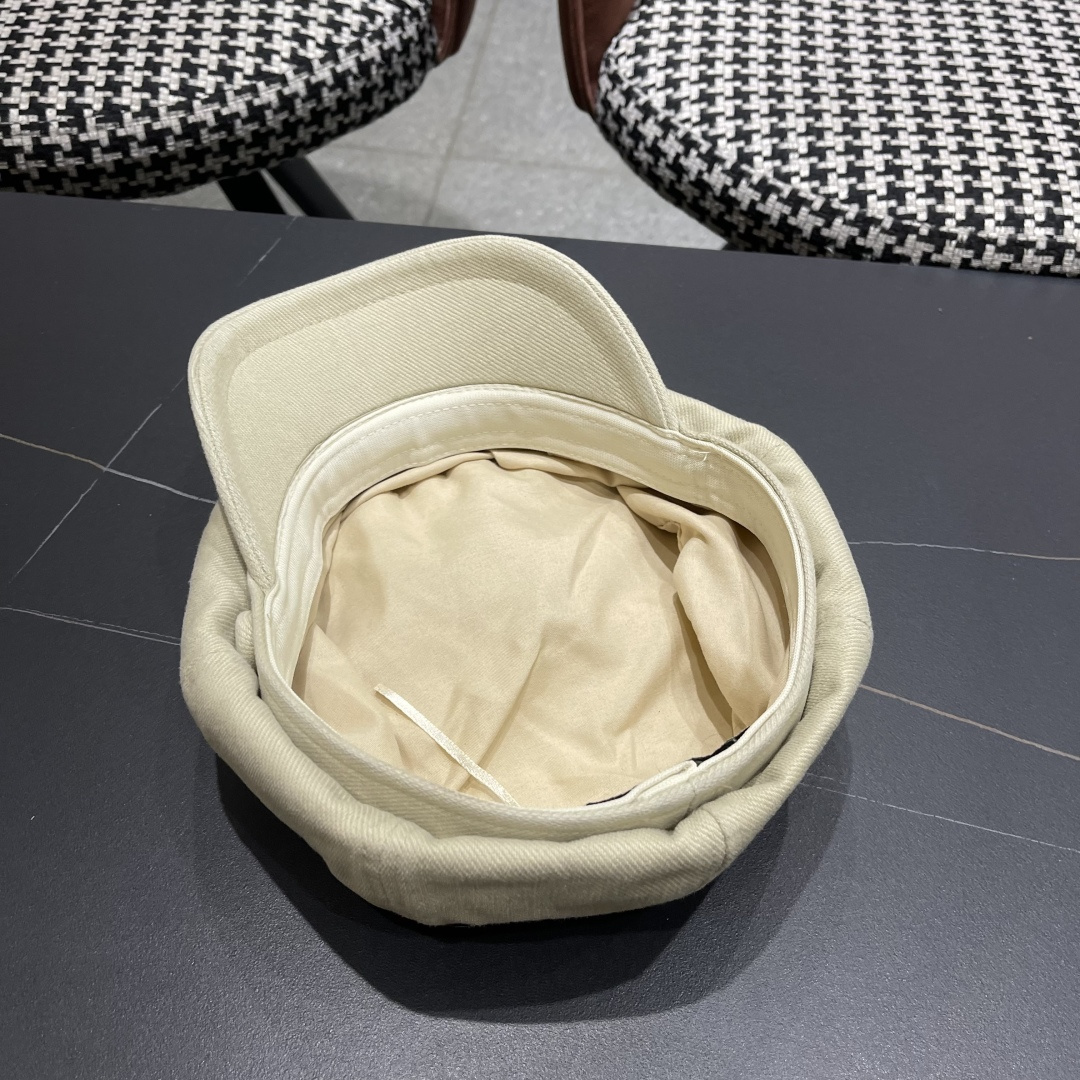  香奈儿 鸭舌帽女新款洋气帽子日系英伦风贝
雷帽品脸小休闲报童八角帽
