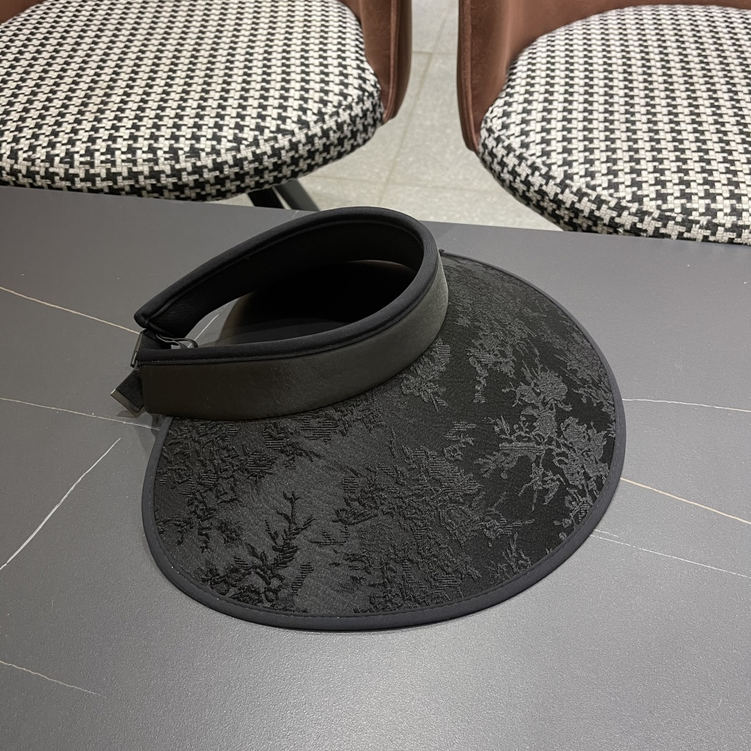  Lv路易威登2025日本中式风遮阳帽女防晒夏季发卡式空顶页大沿防
紫外线广外骑车太阳