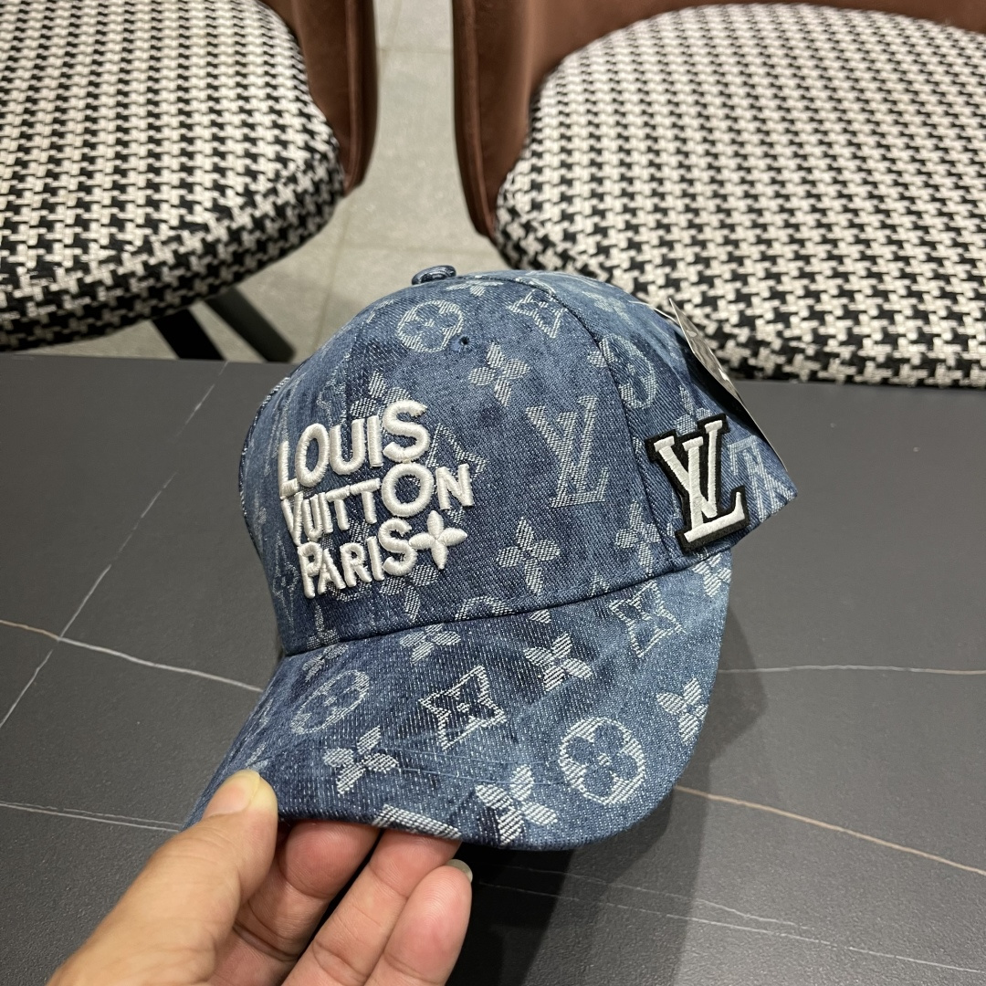  Lv路易威登 品脸小加宽帽檐做旧大头围棒球帽防晒
休闲字母刺绣迷彩帽