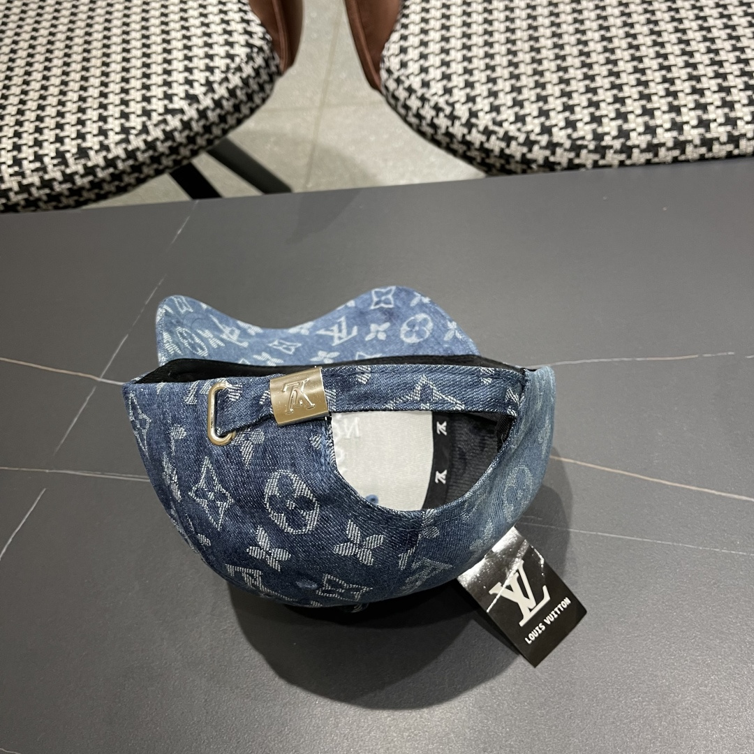  Lv路易威登 品脸小加宽帽檐做旧大头围棒球帽防晒
休闲字母刺绣迷彩帽