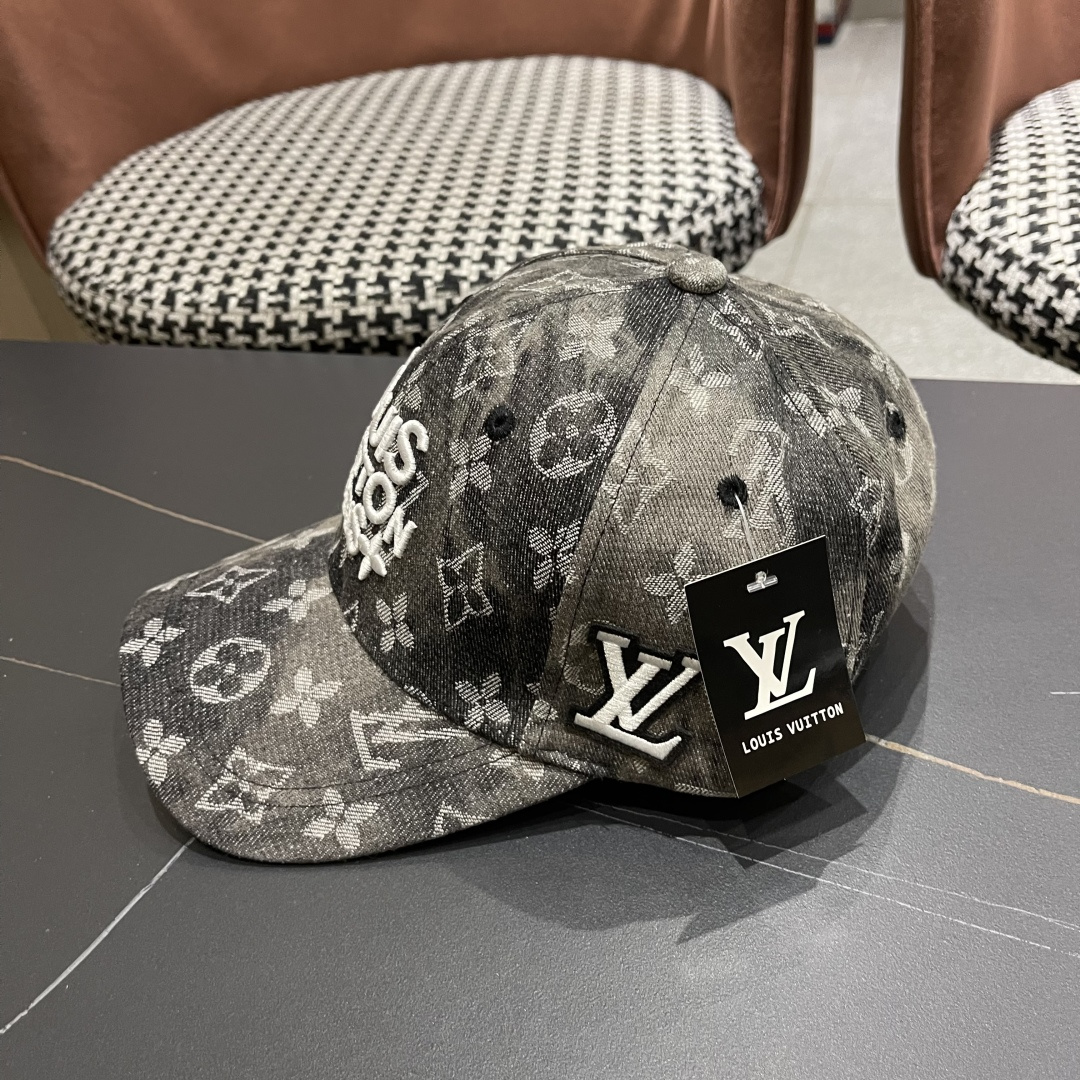  Lv路易威登 品脸小加宽帽檐做旧大头围棒球帽防晒
休闲字母刺绣迷彩帽