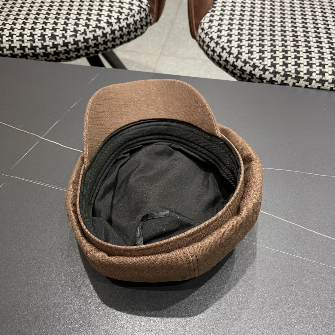  迪奥 香港代购文艺八角帽女 2025英伦贝雷帽显脸小鸭舌帽画家帽