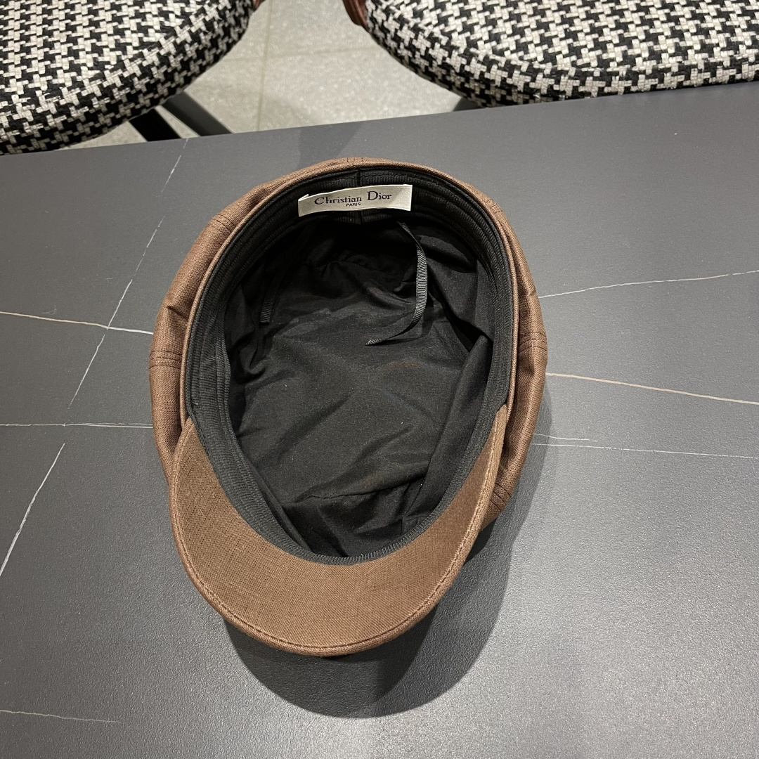  迪奥 香港代购文艺八角帽女 2025英伦贝雷帽显脸小鸭舌帽画家帽