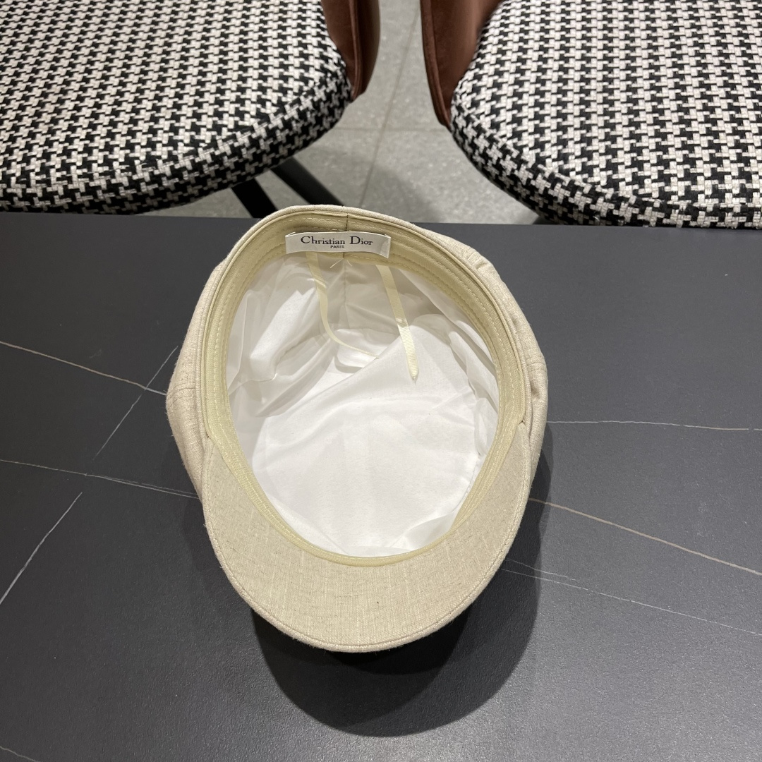  迪奥 香港代购文艺八角帽女 2025英伦贝雷帽显脸小鸭舌帽画家帽