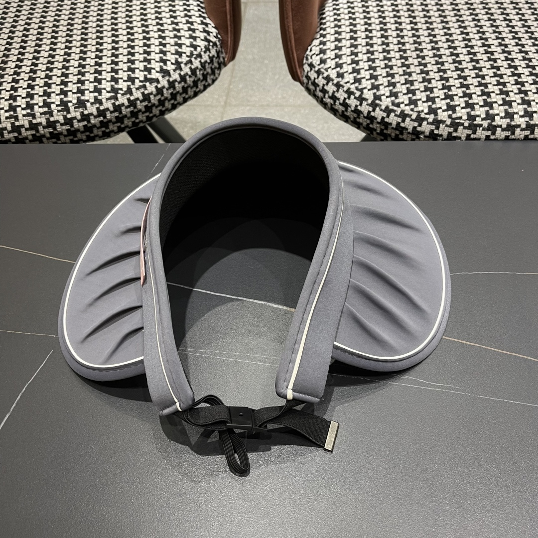  巴宝莉 2025新款帽子女款夏季遮阳防晒帽户外防紫外
线大檐百搭空顶防晒帽