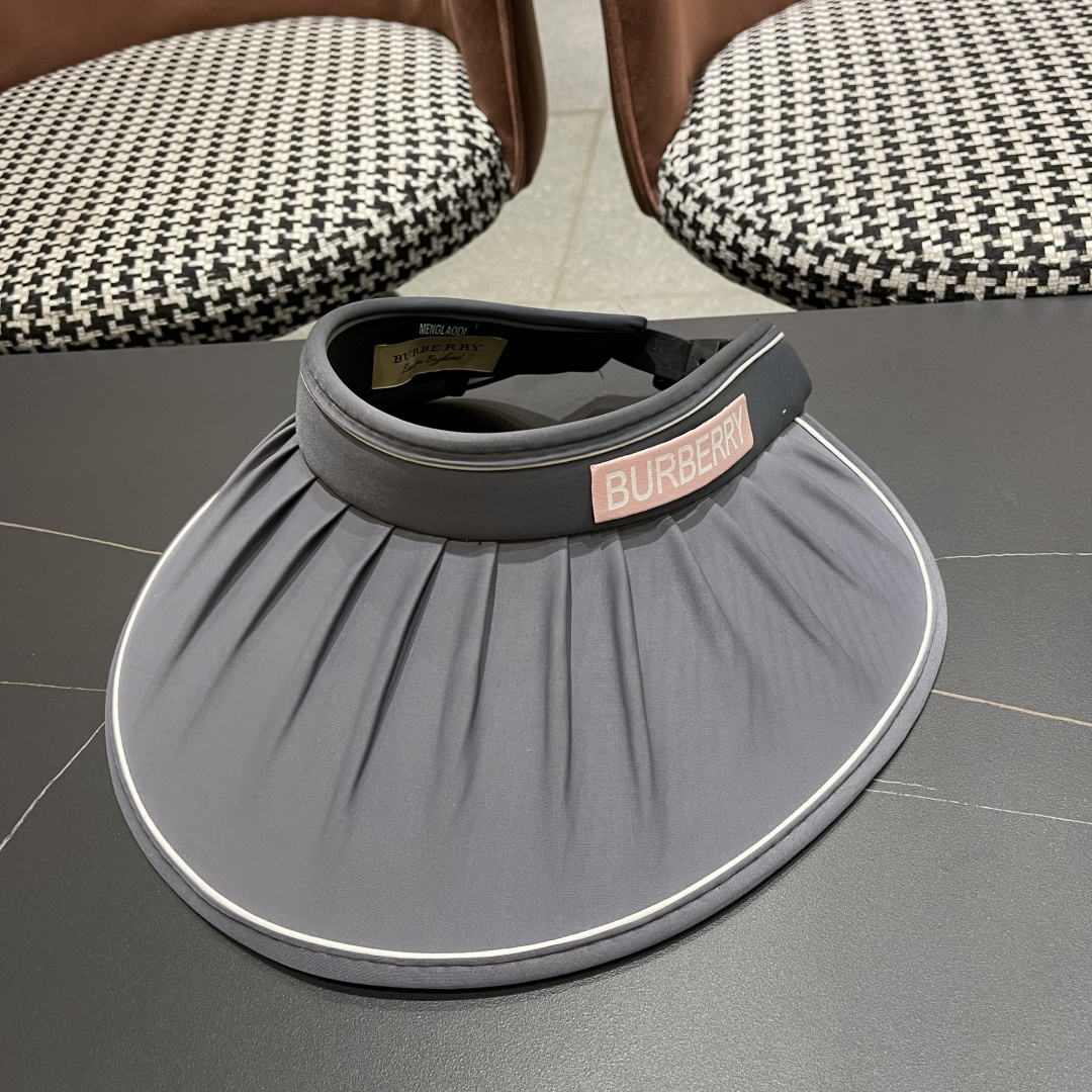  巴宝莉 2025新款帽子女款夏季遮阳防晒帽户外防紫外
线大檐百搭空顶防晒帽