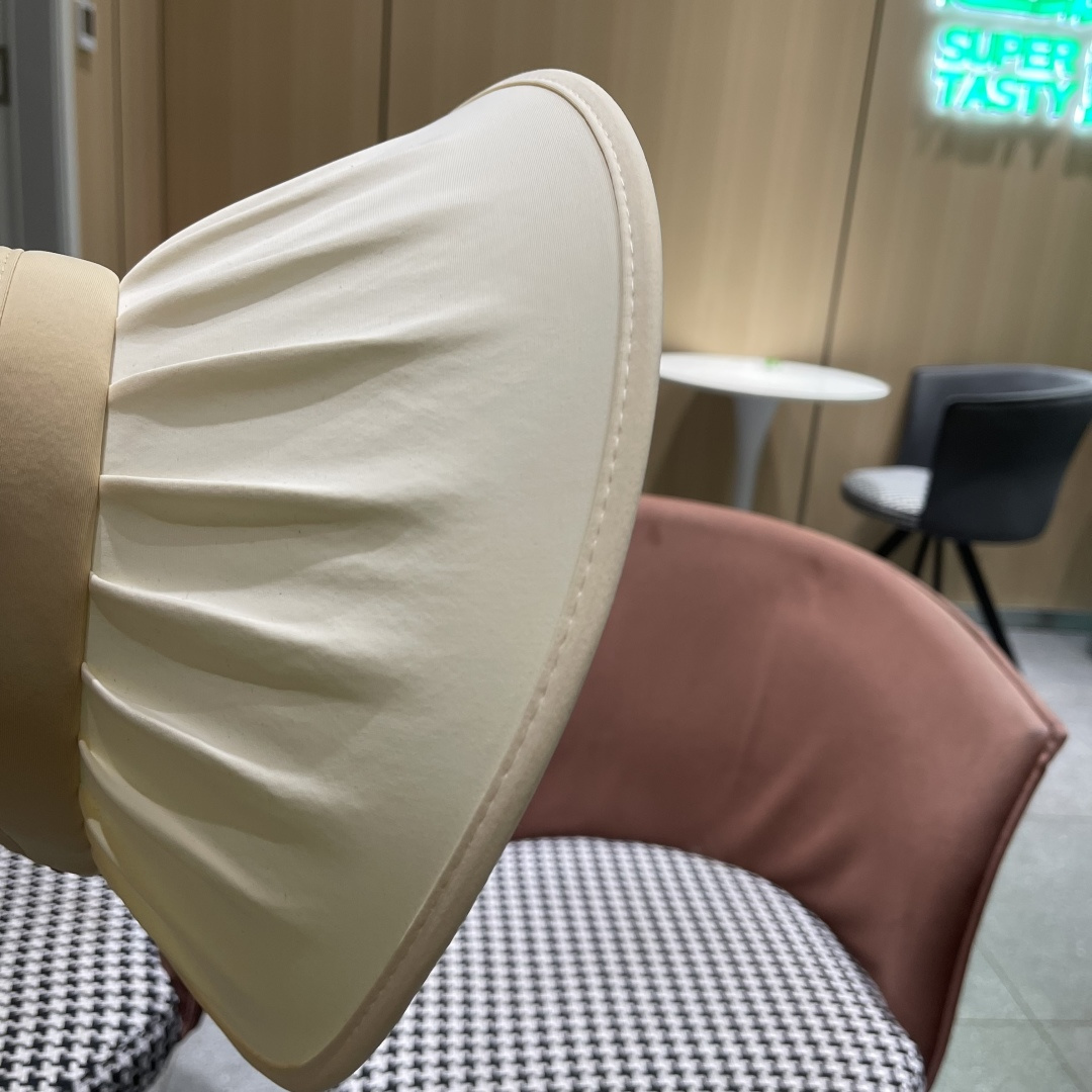  巴宝莉 2025新款帽子女款夏季遮阳防晒帽户外防紫外
线大檐百搭空顶防晒帽